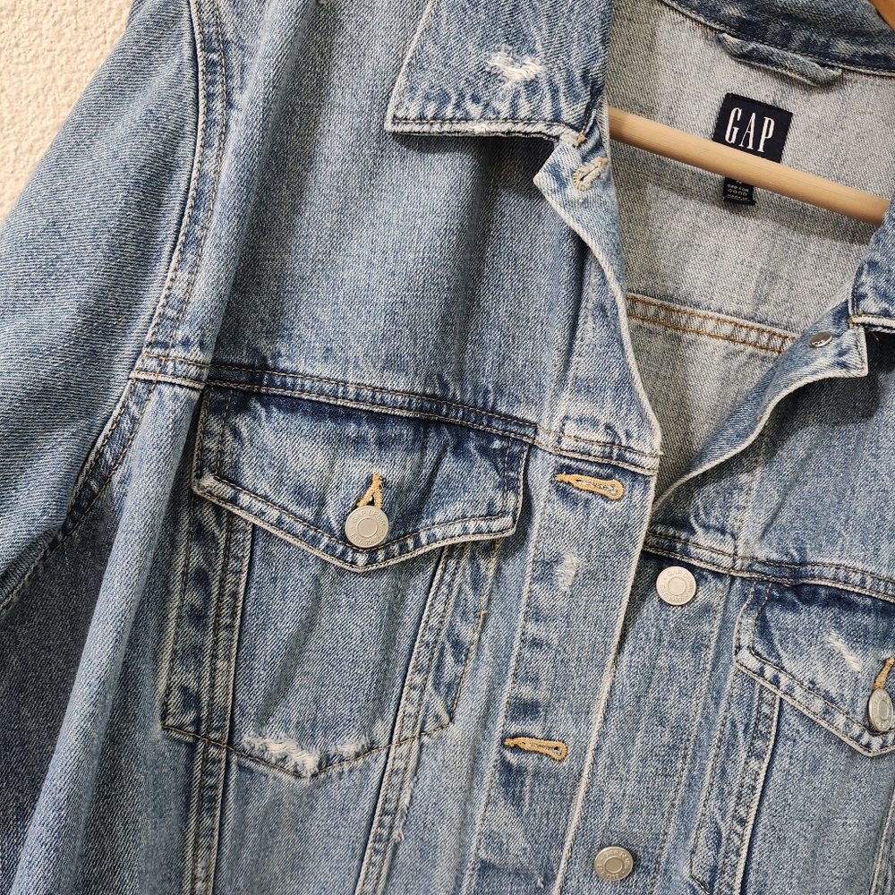 GAP Denim Jacket - image 9